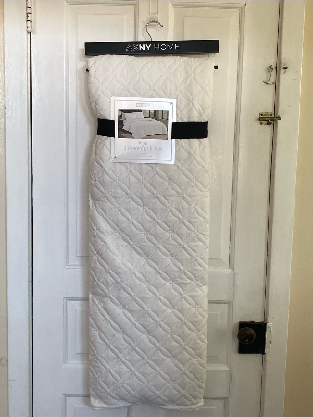 AXNY King 3-Piece Quilted Bedspread and Shams White NWT - Picture 3 of 9
